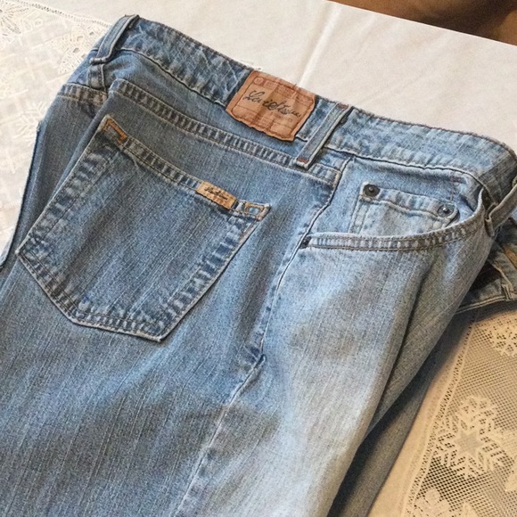 Vintage Signature Levi Strauss Stretch Mid Rise Straight Leg Jeans - Picture 6 of 15